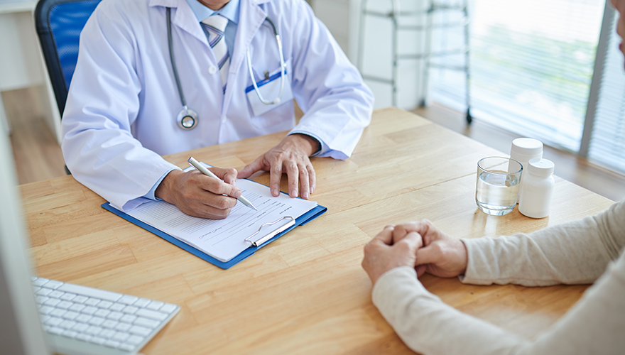 Quando Procurar um Endocrinologista? Entenda os Principais Sinais